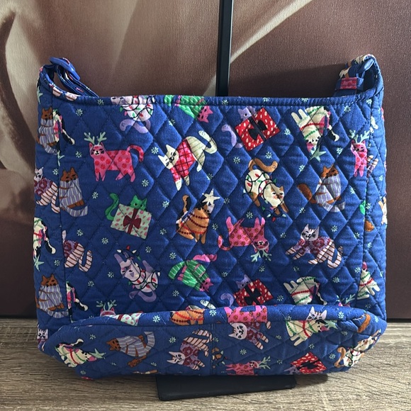 VB Essential XL Crossbody in Cotton - Cats NWT - Picture 2 of 9